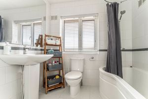 Photo 25- click for photo gallery